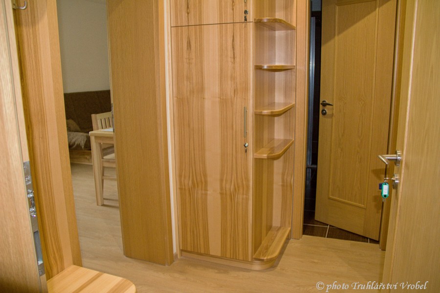 Apartmány AVIATIK-předsíň-1.jpg